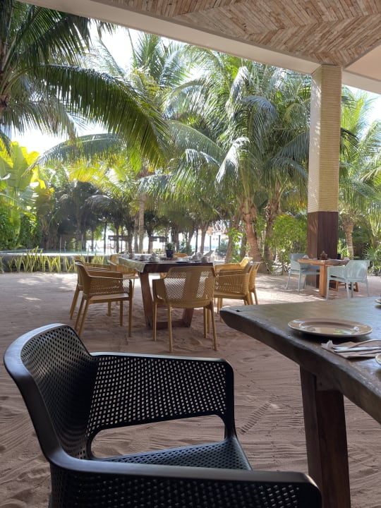 Gastro Mvngata Beach Hotel