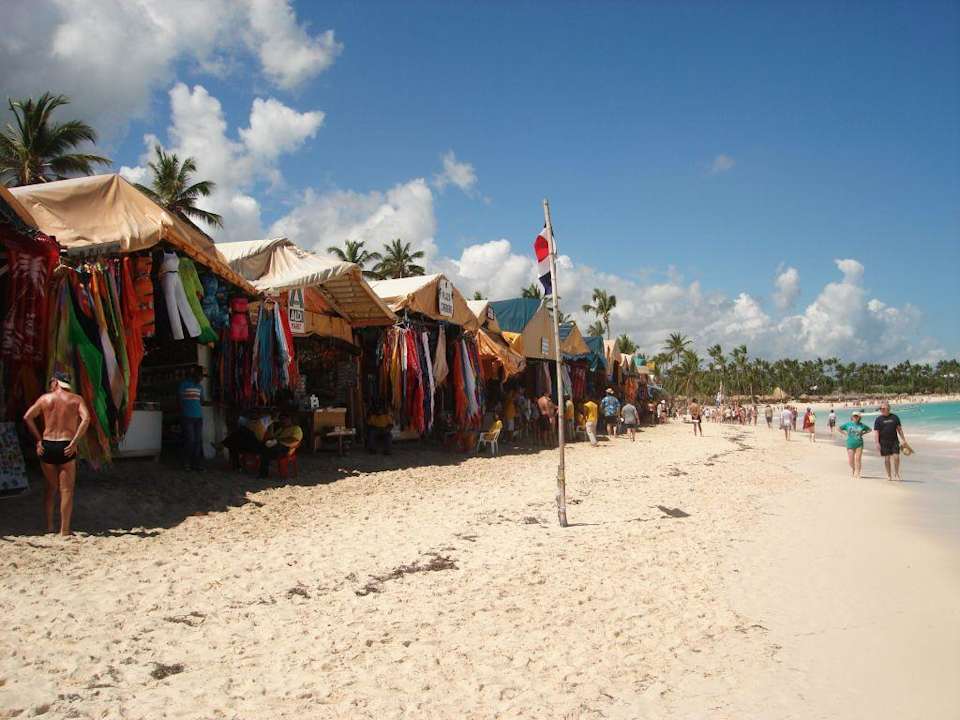Händler am Strand Hotel Riu Palace Bavaro
