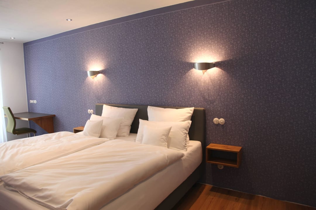 Zimmer Lavendelblau Gästehaus Luisenhof