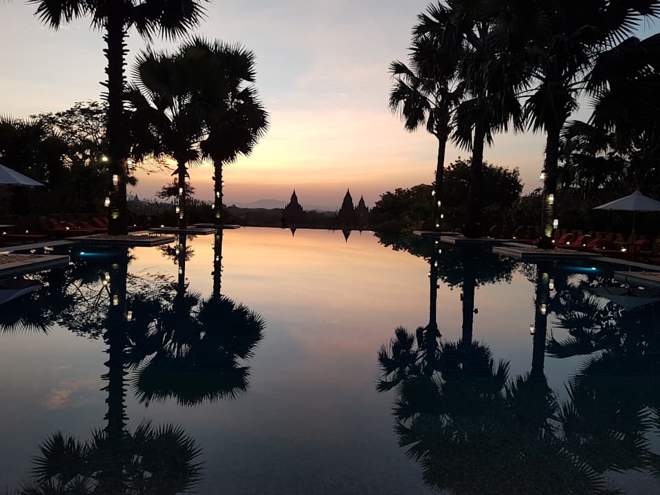 Gastro Aureum Palace Hotel & Resort Bagan