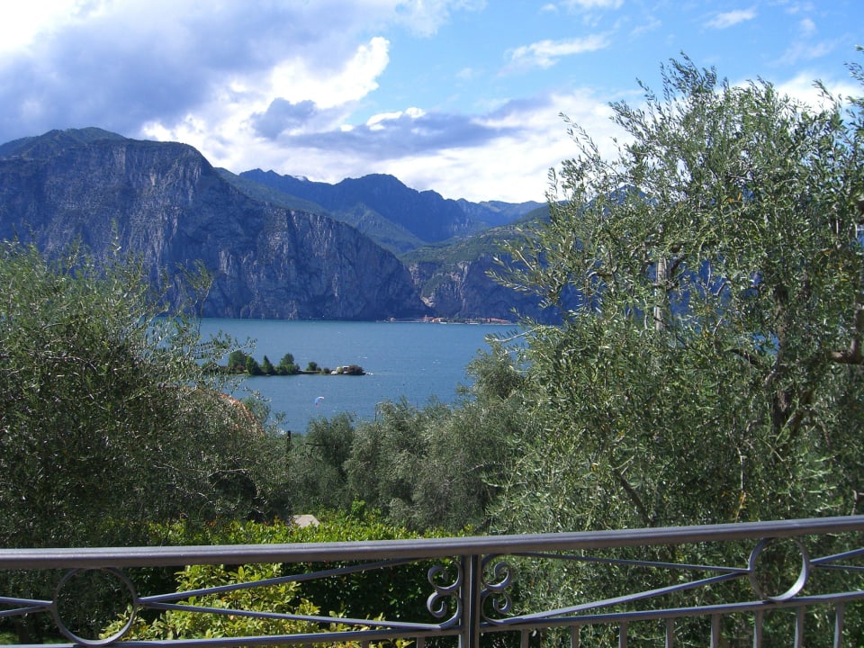 Blick von der Terrasse Hotel Due Leoni Residence