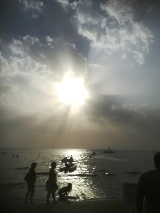 Strand Side Alegria Hotel & Spa - Adults only +16