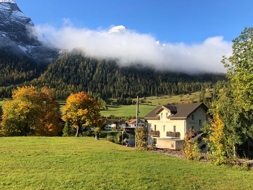 Außenansicht Hotel Ladina