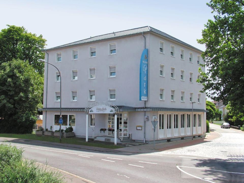 "AKZENT Park Hotel Saarlouis" Otto's Parkhotel Saarlouis ...