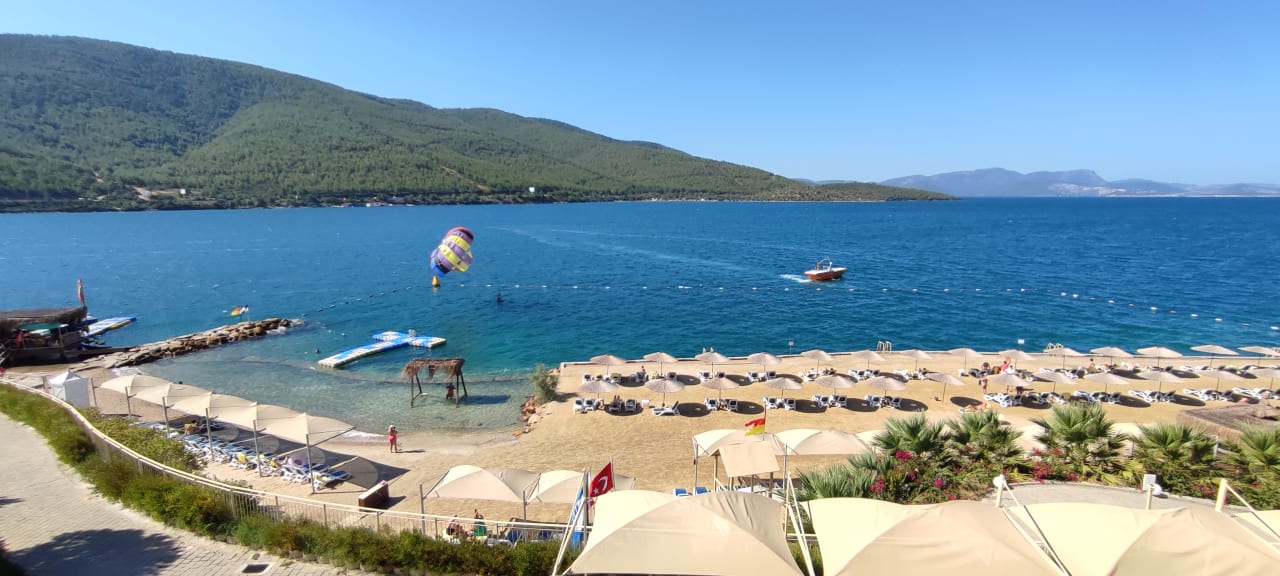 Strand La Blanche Island Bodrum