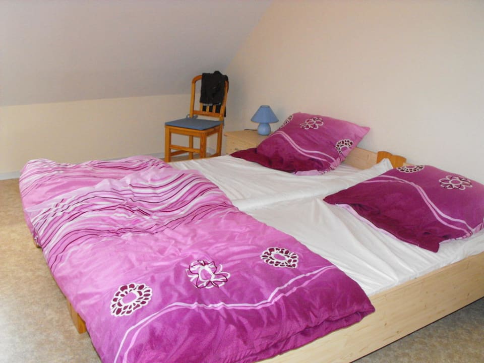 Bett Schlafzimmer  Ferienhaus Monika