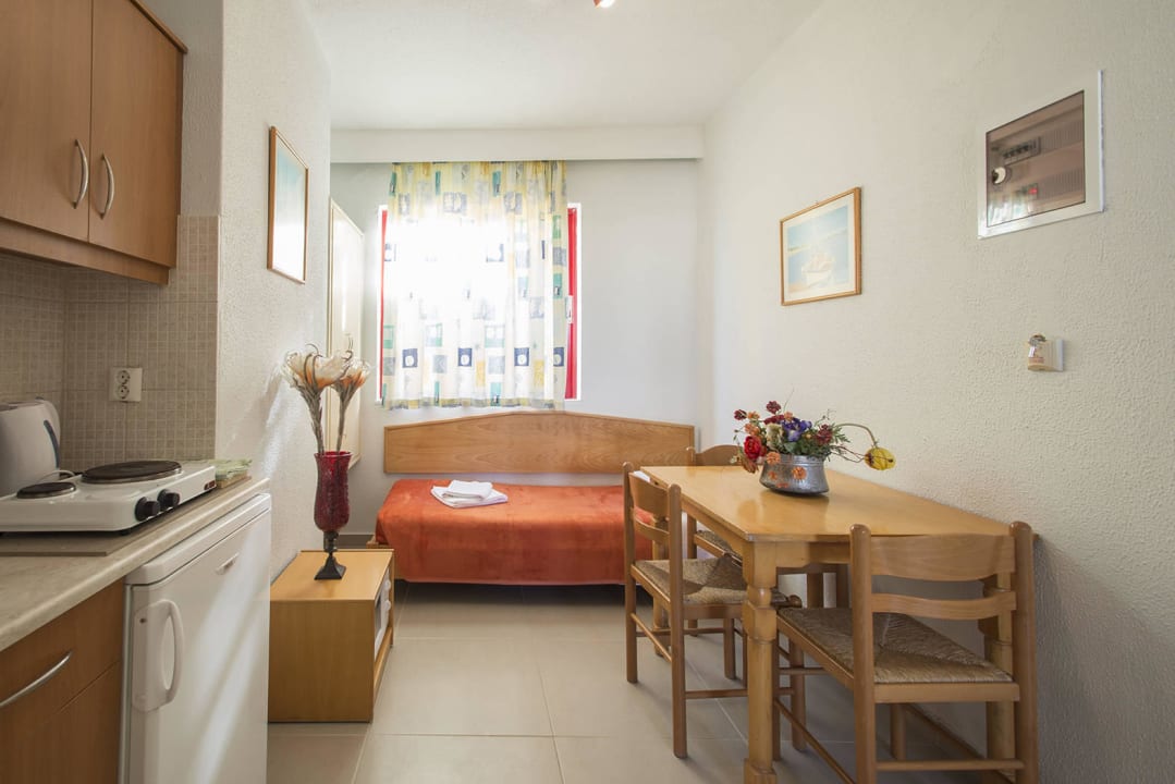 Apartment Erato Studios & Apartments