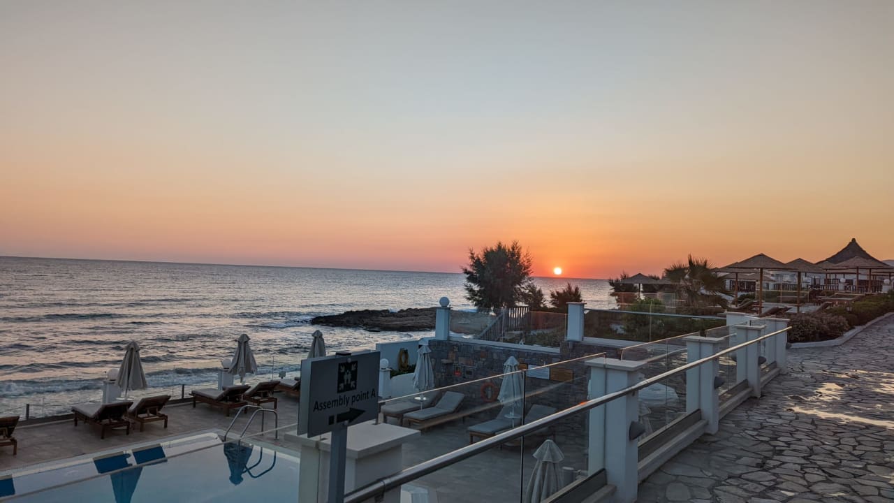 Ausblick Alexander Beach Hotel & Village Resort