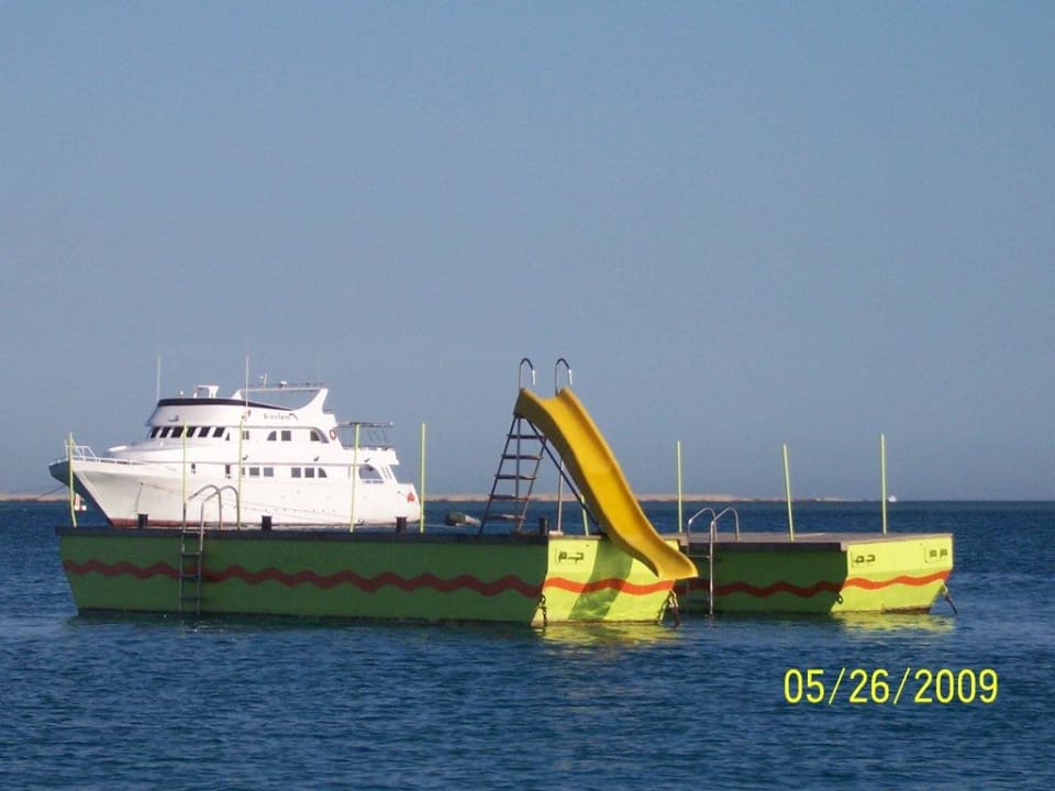 Für Spaß am Strand Elysees Dream Beach Hotel