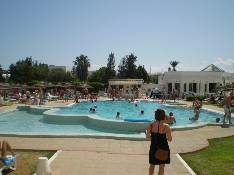 Pool Royal Jinene