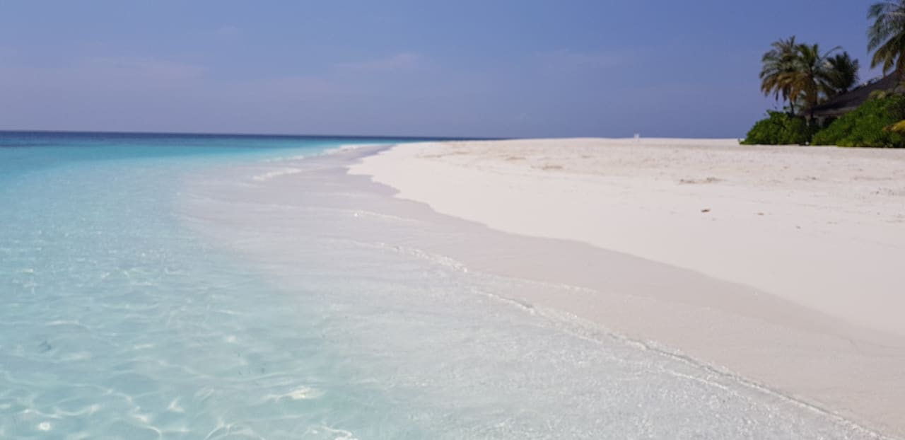 Strand Angaga Island Resort