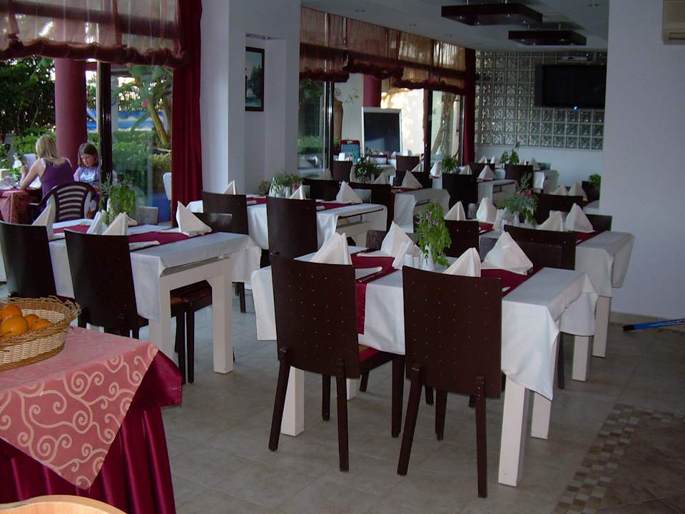 Restaurant-Bereich Hotel Side Elis