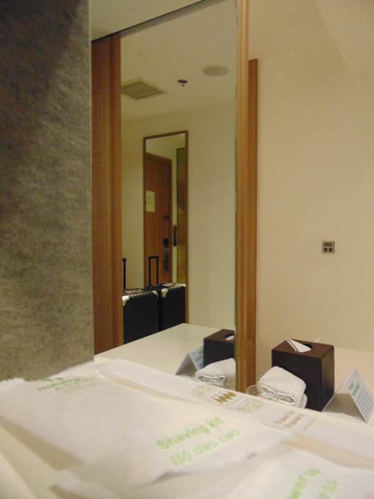 Zimmer Holiday Inn & Suites Saigon Airport