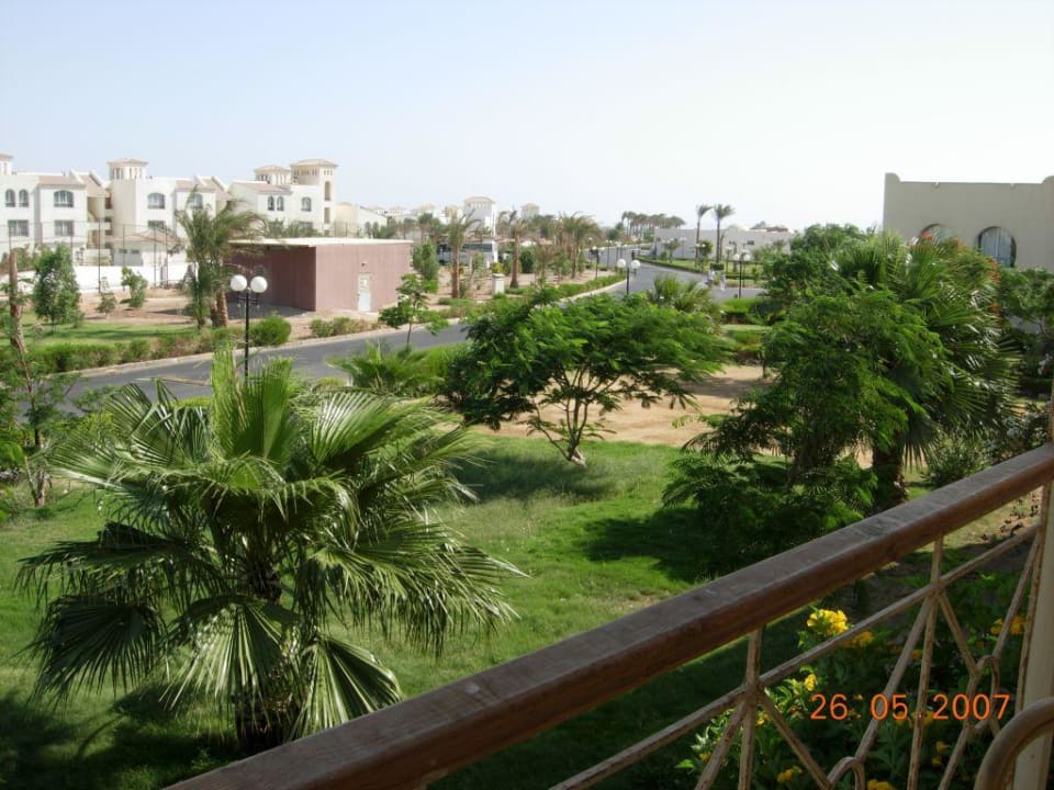 Widok z balkonu Desert Rose