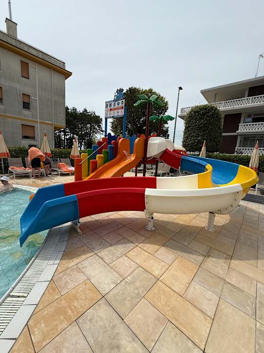 Pool Bibione Palace