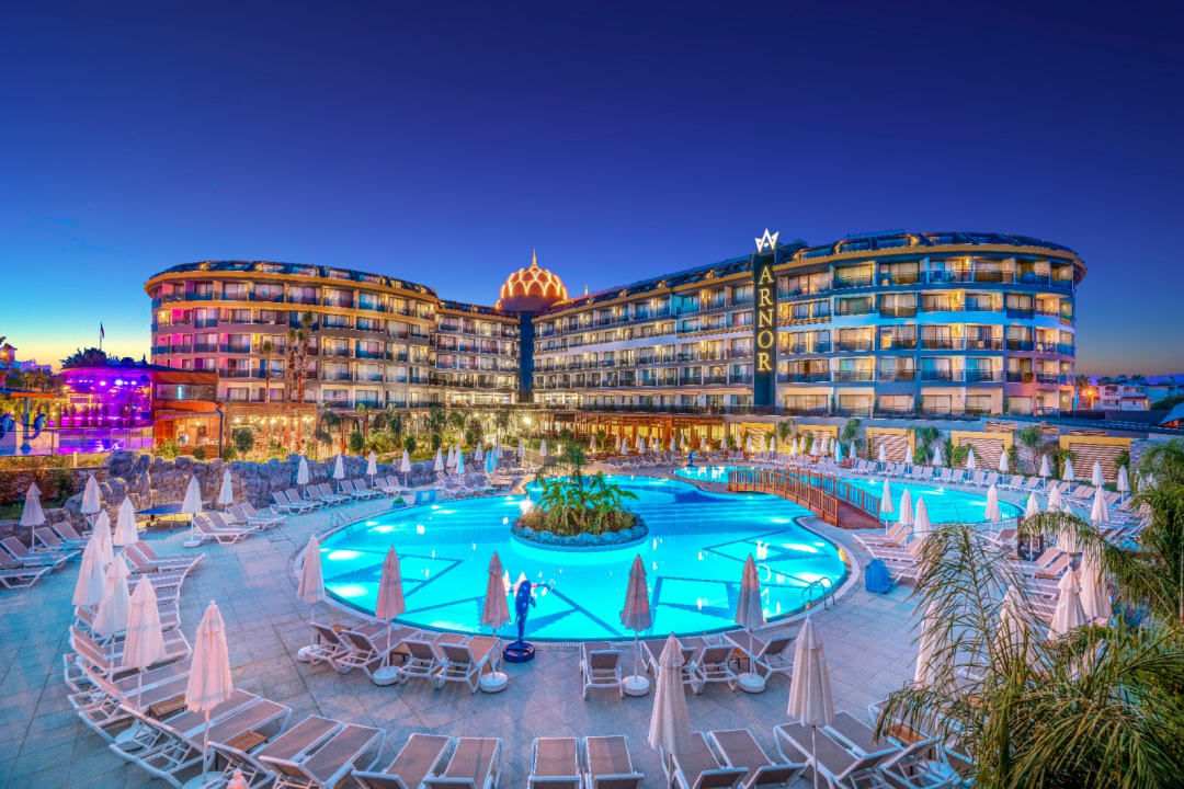 Außenansicht Arnor de Luxe Hotel & Spa