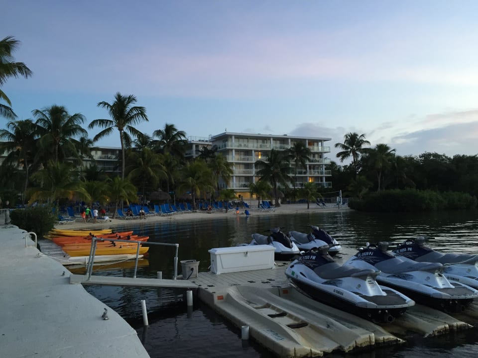 Blick vom Strand Hotel Marriott Key Largo Bay Resort