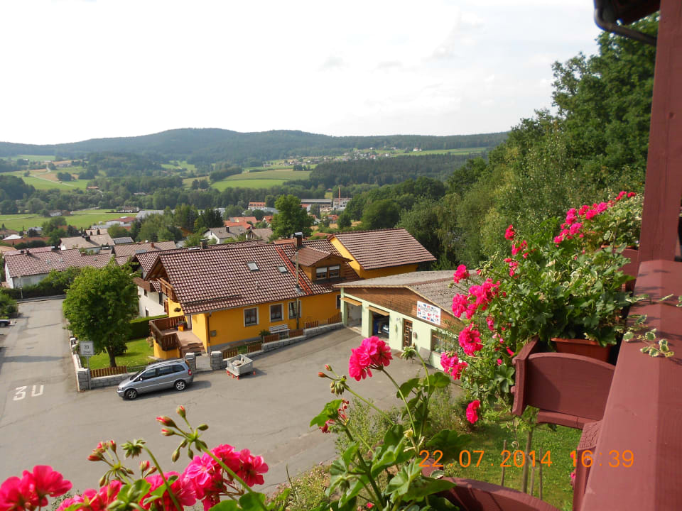 Blick vom Balkon Spirit & SPA Hotel Birkenhof am Elfenhain