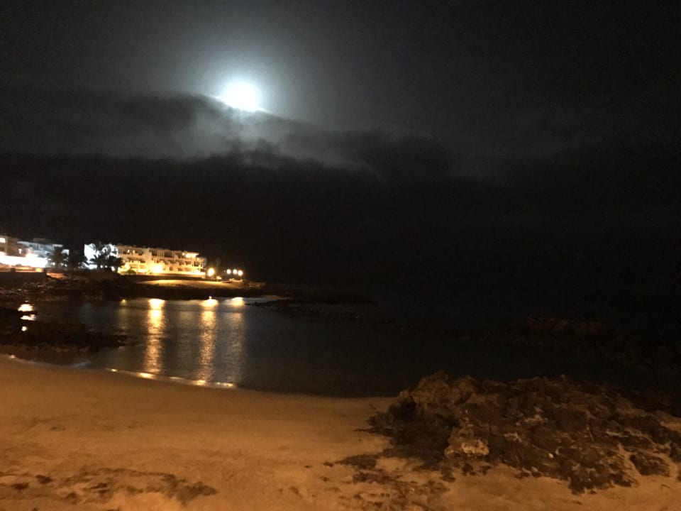 Strand Hotel Grand Teguise Playa