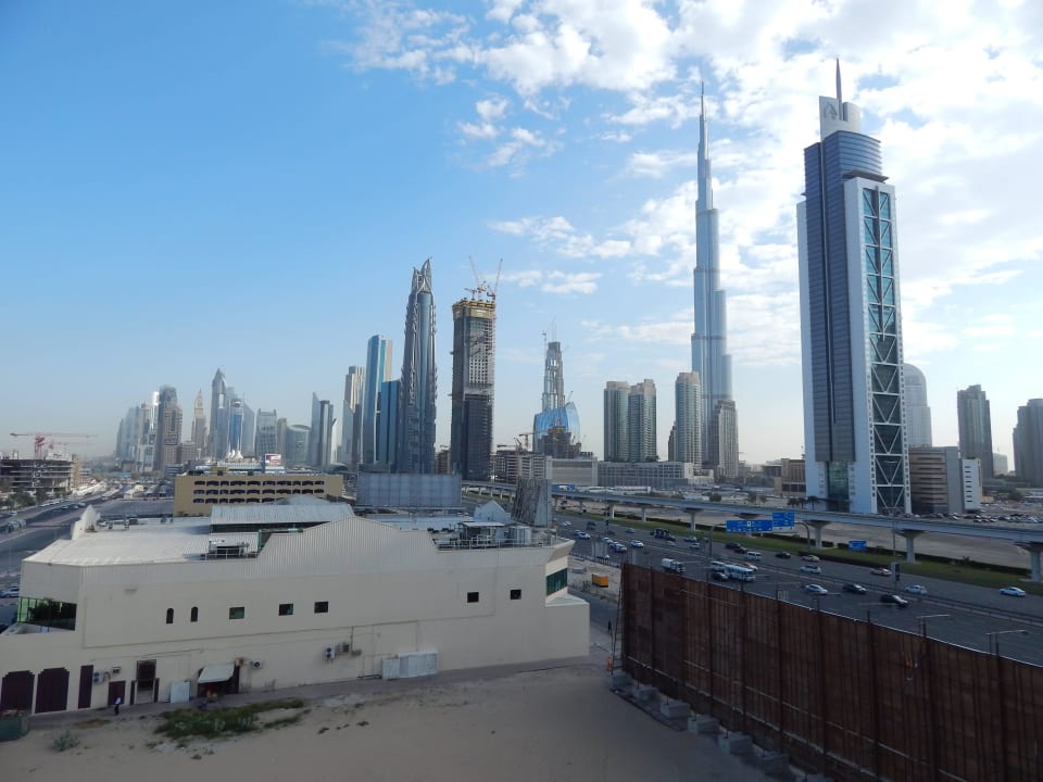 Ausblick von der Dachterrasse Villa Rotana