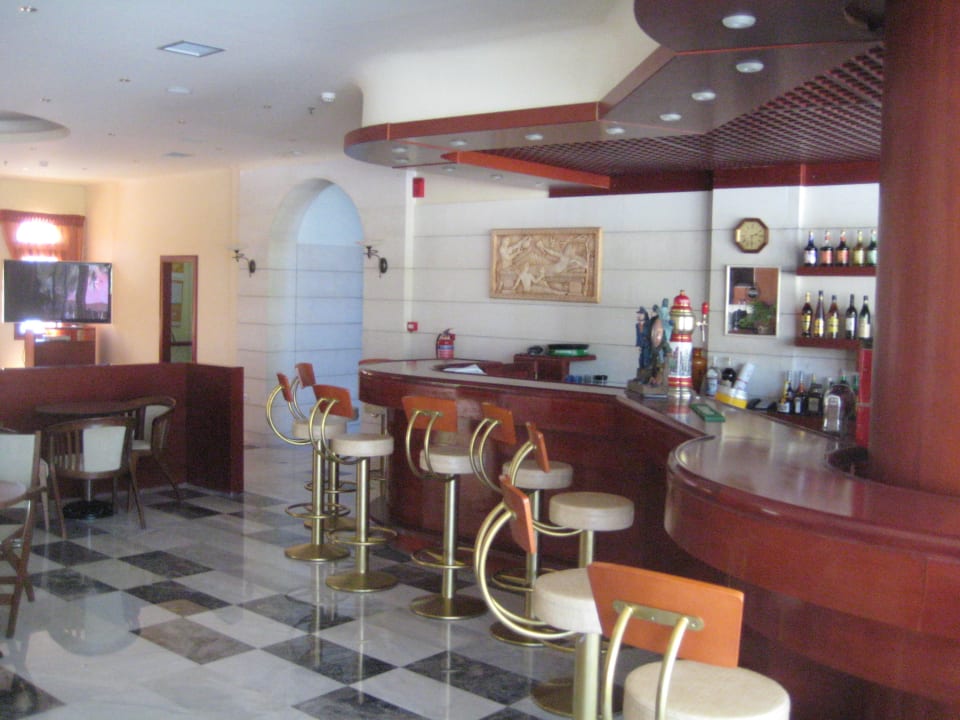 Barbereich innen Vantaris Luxury Beach Resort