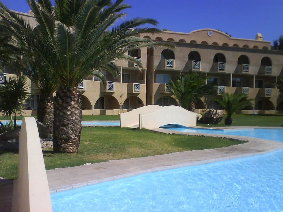 Ein Pool von 3 Lindos Royal Resort