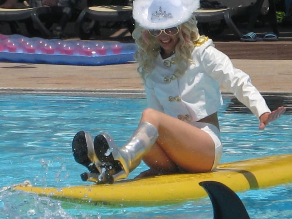 Animationsteam am/im Pool Limak Lara Deluxe Hotel & Resort