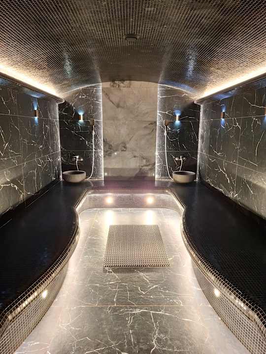 Pool Apartel Uzhhorod