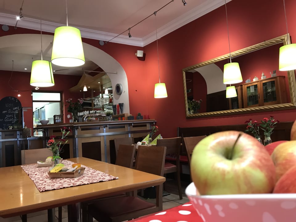 Restaurant Hotel Poppular