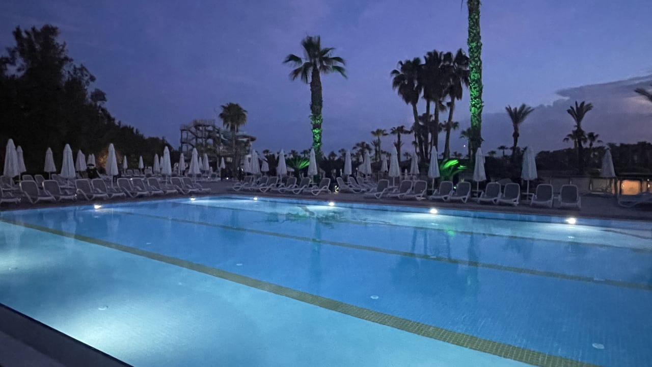 Pool Fame Residence Lara & Spa