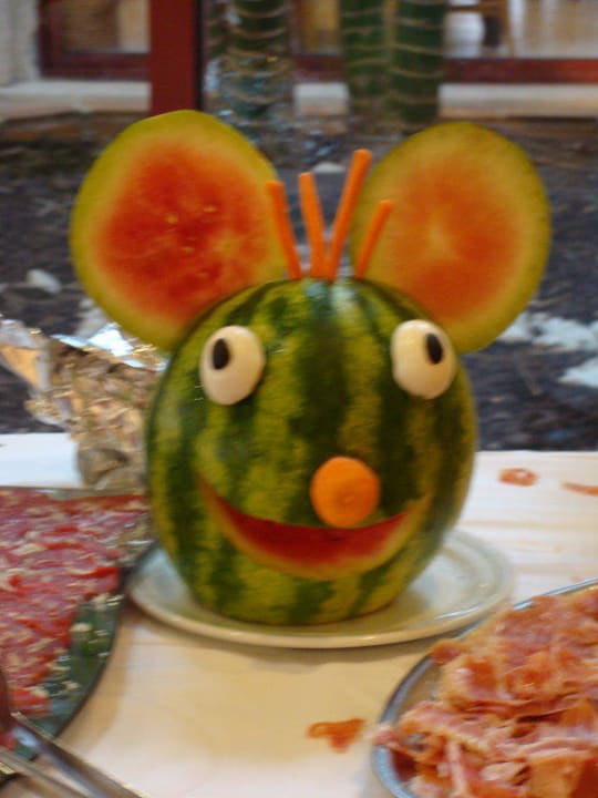 Melonen-Maus Protur Turo Pins Hotel