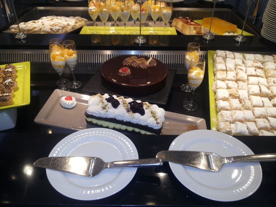 Desery  - kremy i ciastka Princess Andriana Resort & Spa