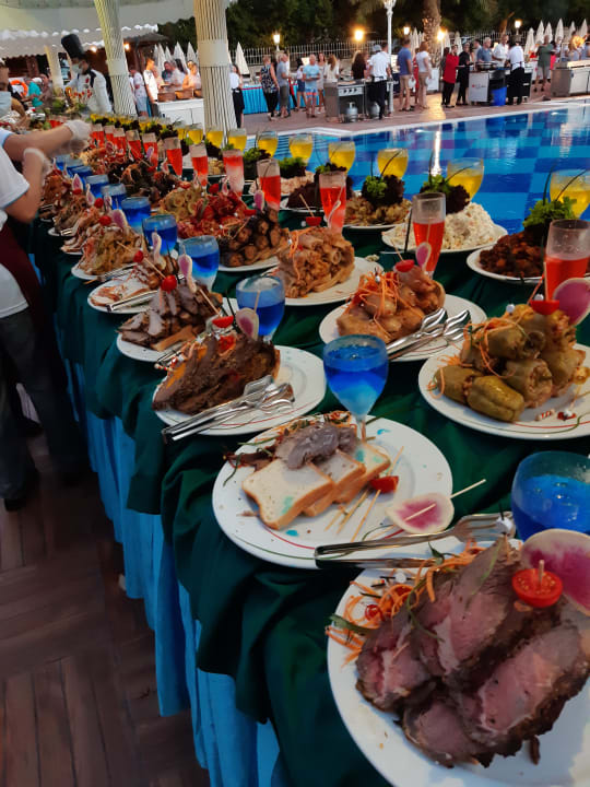 Gastro Quattro Beach Spa & Resort