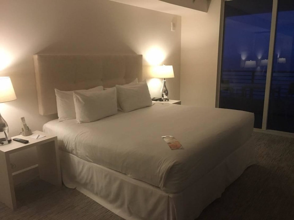 "2 Bedroom Suite main be..." Grand Beach Hotel (Miami Beach