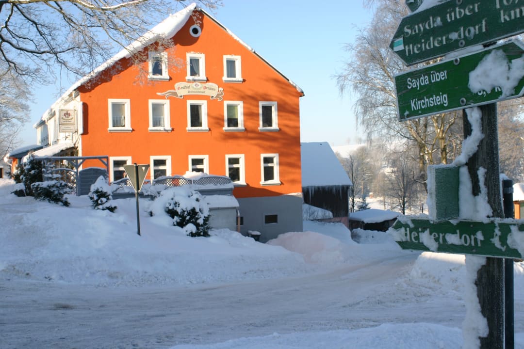 Außenansicht Gasthof & Pension Dittmannsdorf