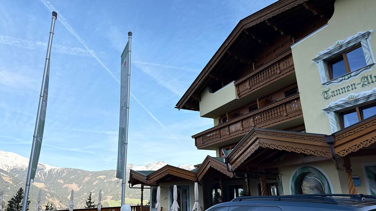 Außenansicht Alpengasthof Tannenalm