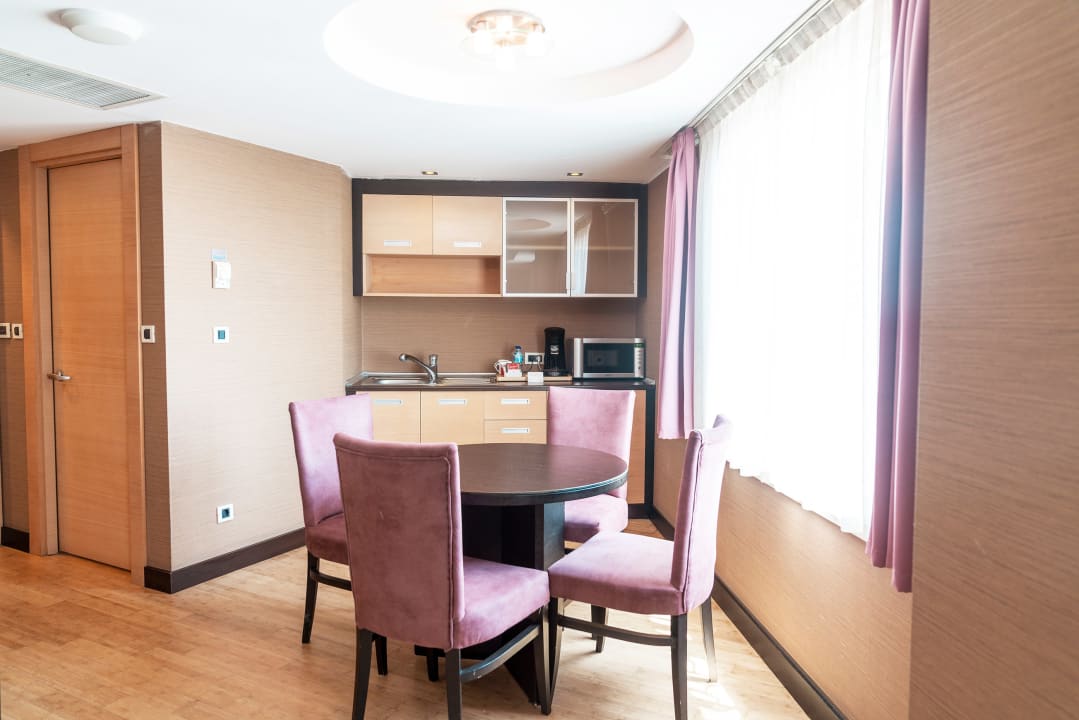 Zimmer Ramada Plaza By Wyndham Istanbul City Center