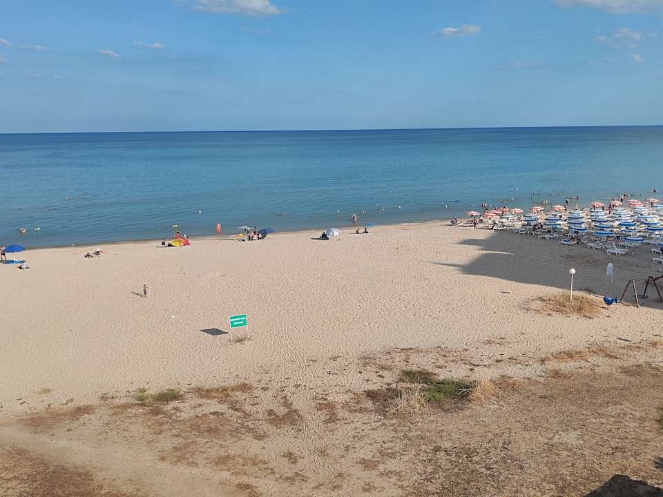 Strand Hotel Borjana