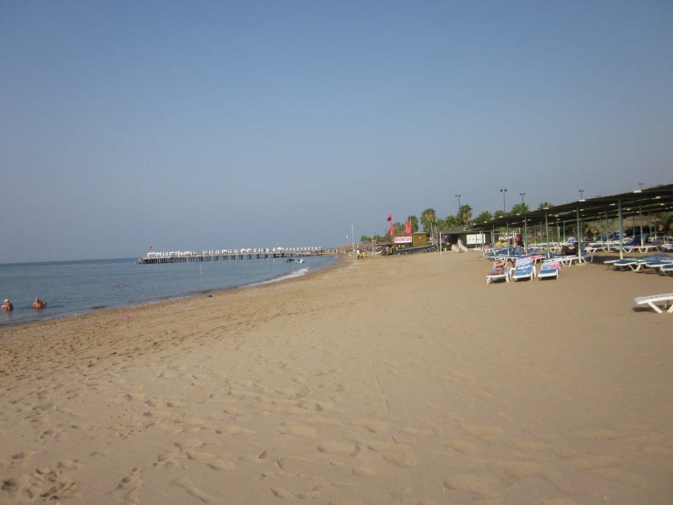 Weitläufiger Strand Arcanus Hotels Sorgun