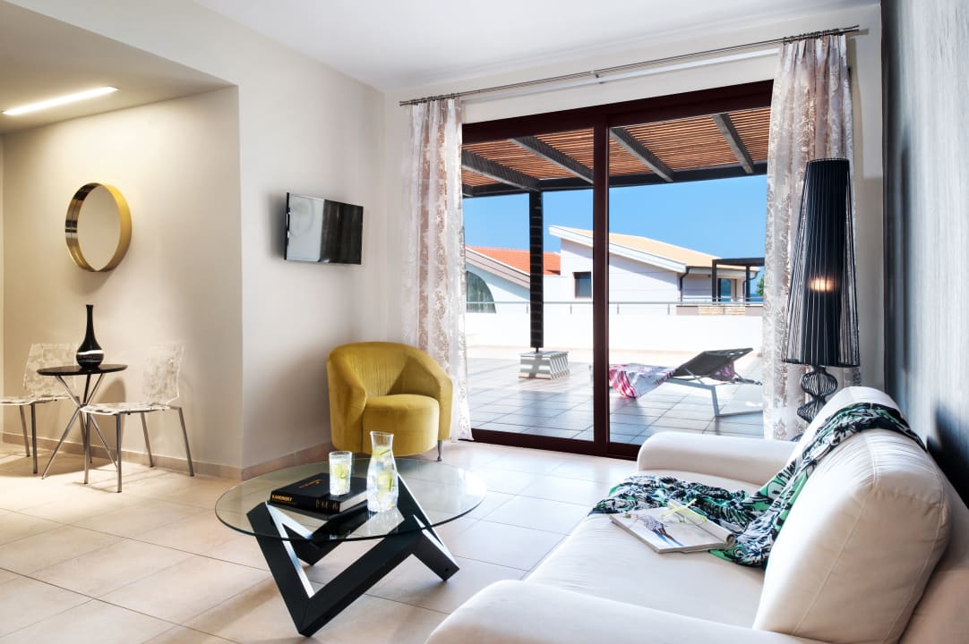 Zimmer Alexandra Golden Boutique - Adults only