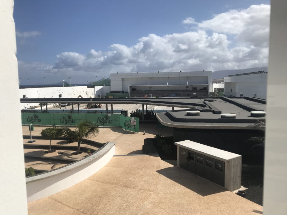 Pool Club La Santa