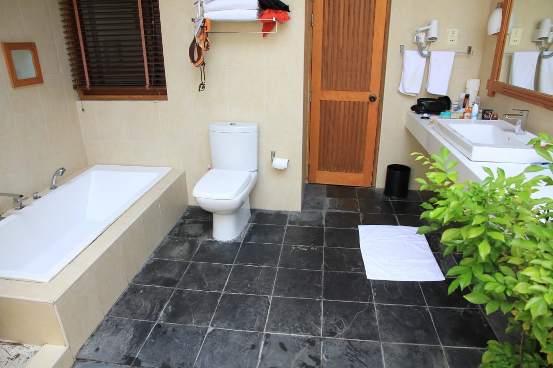 Bad NH Collection Maldives Reethi Resort