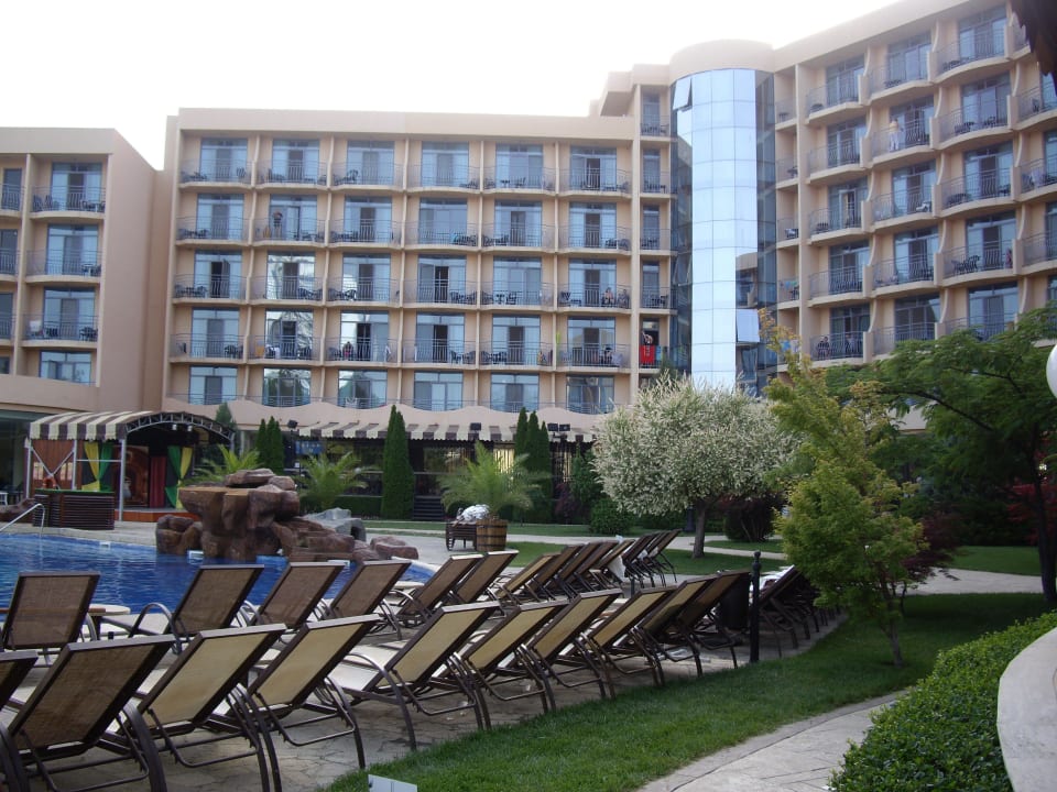 Blick vom Pool Hotel Tiara Beach