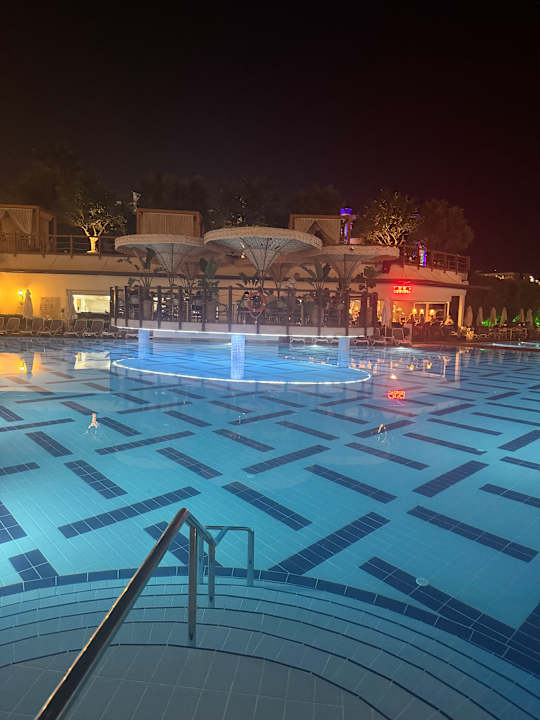 Pool Castival Hotel