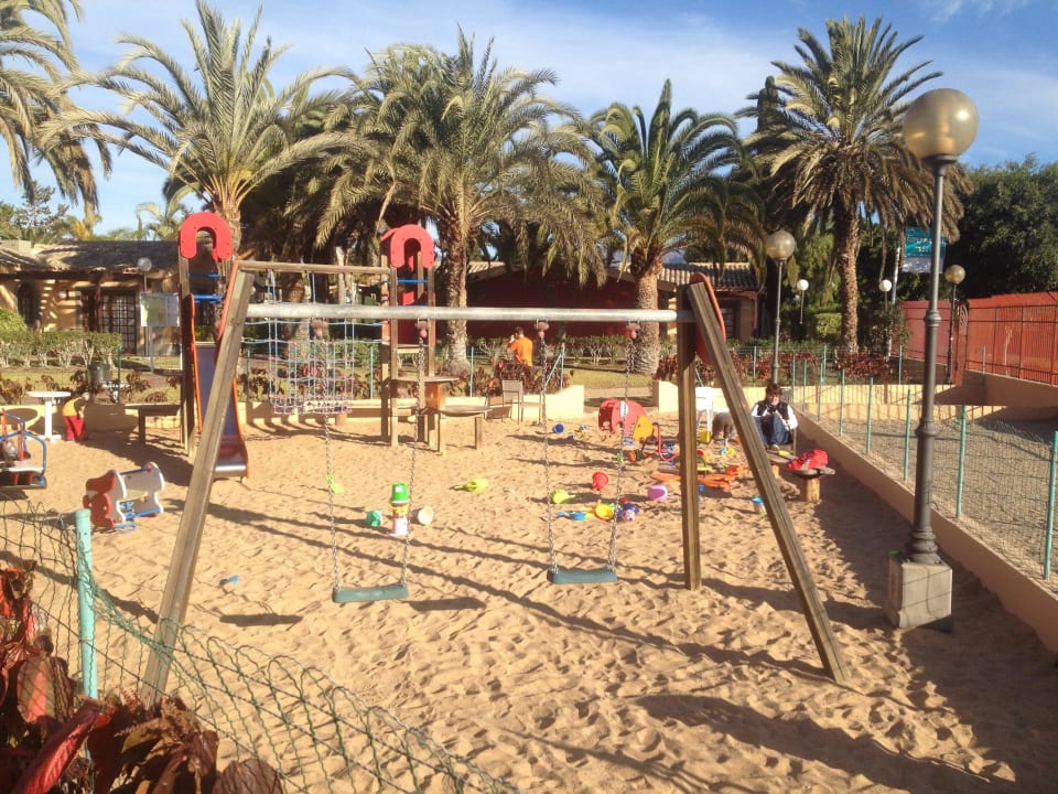 Spielplatz  Suites & Villas by Dunas