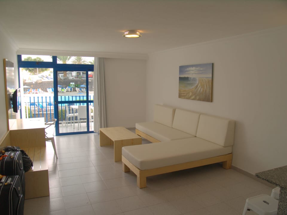 Wohnraum Ereza Apartamentos Los Hibiscos- Adults Only