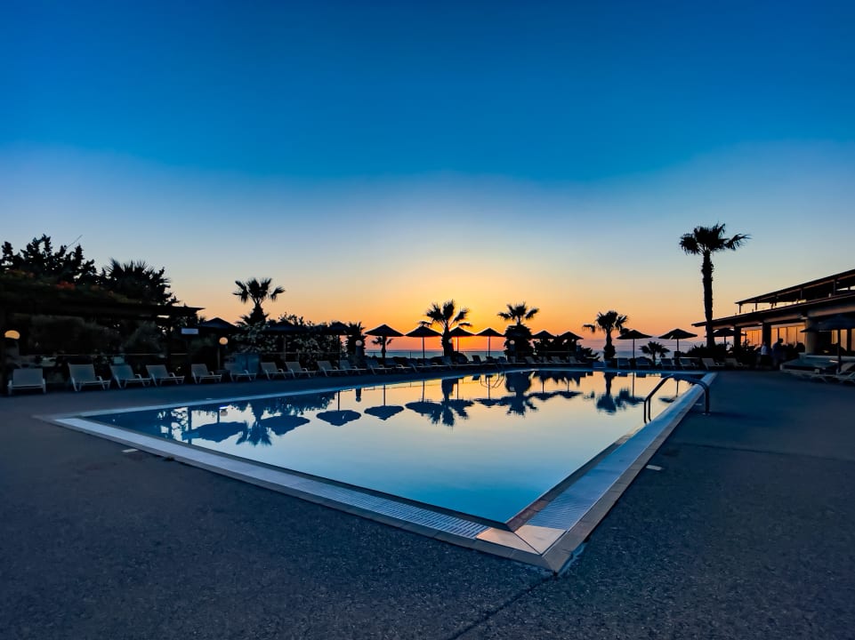 Pool Hotel Kouros Palace