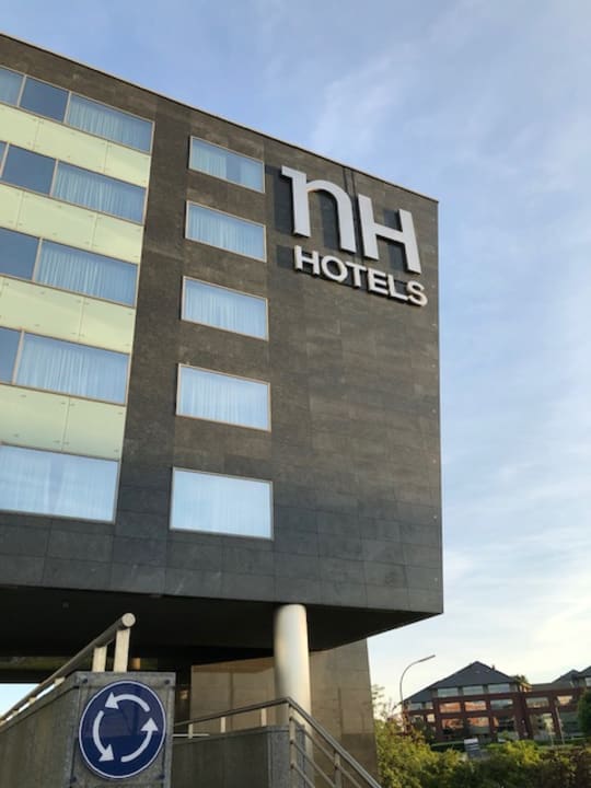 Außenansicht Hotel NH Brussels Airport