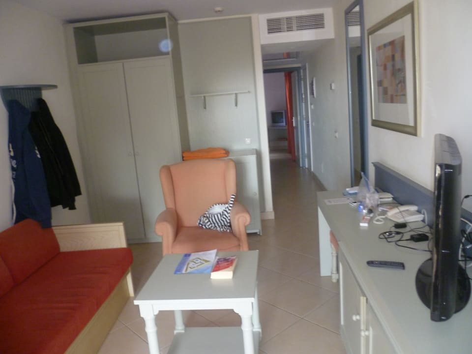 Wohnzimmer allsun App.-Hotel Albatros