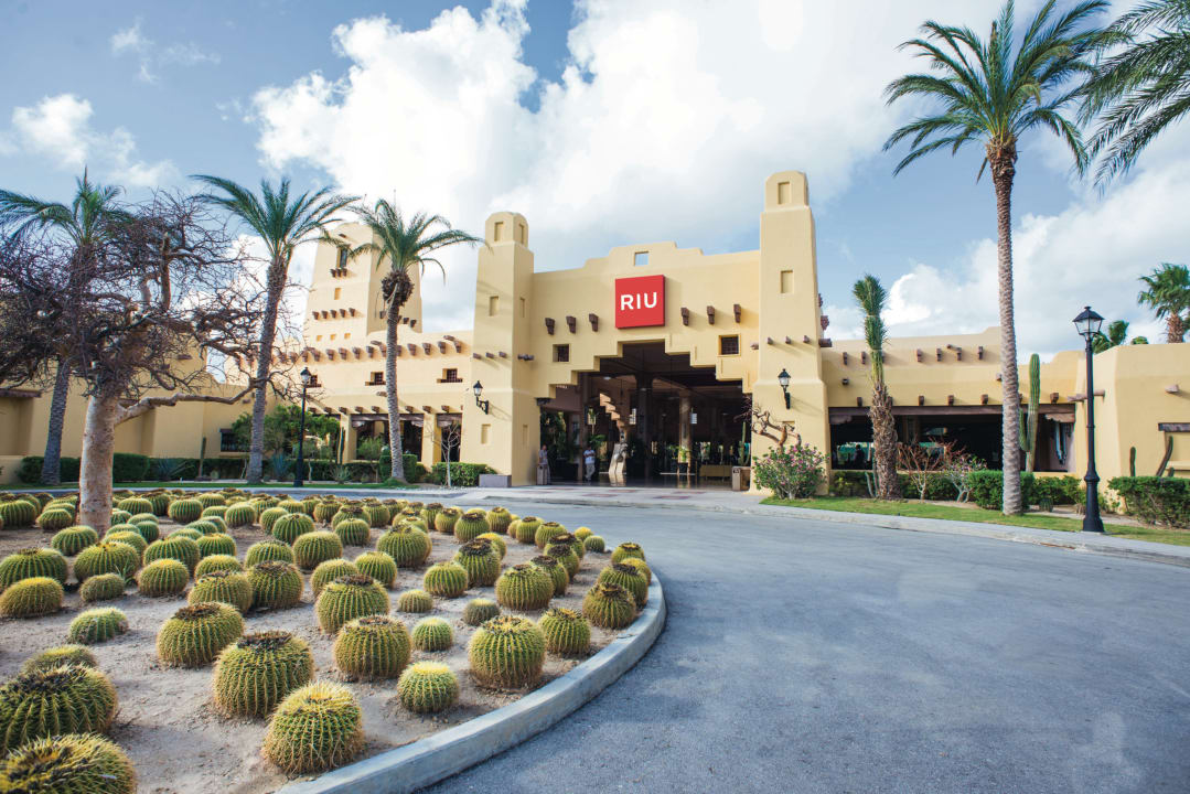 Außenansicht Hotel Riu Santa Fe